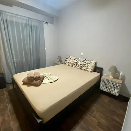 Apartman τέσσερις εποχές Aetósz